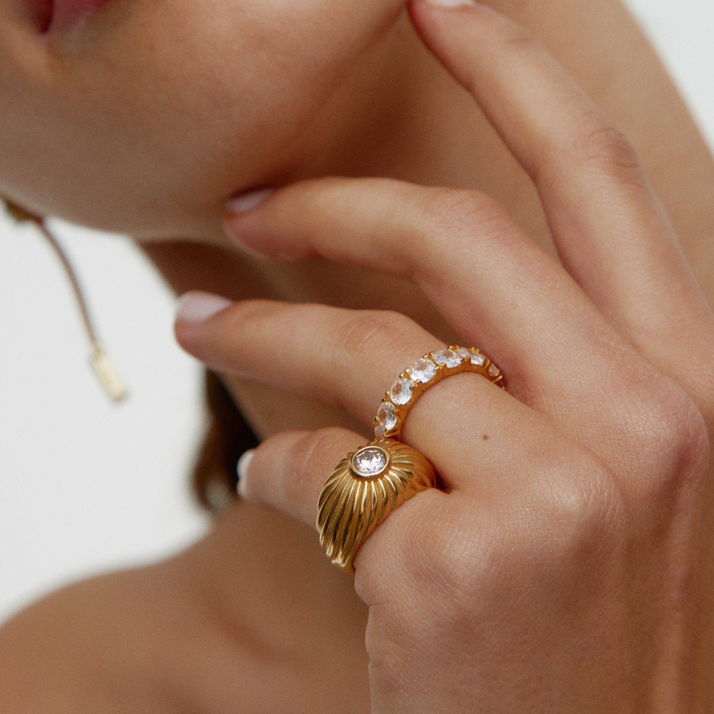HANA GOLD