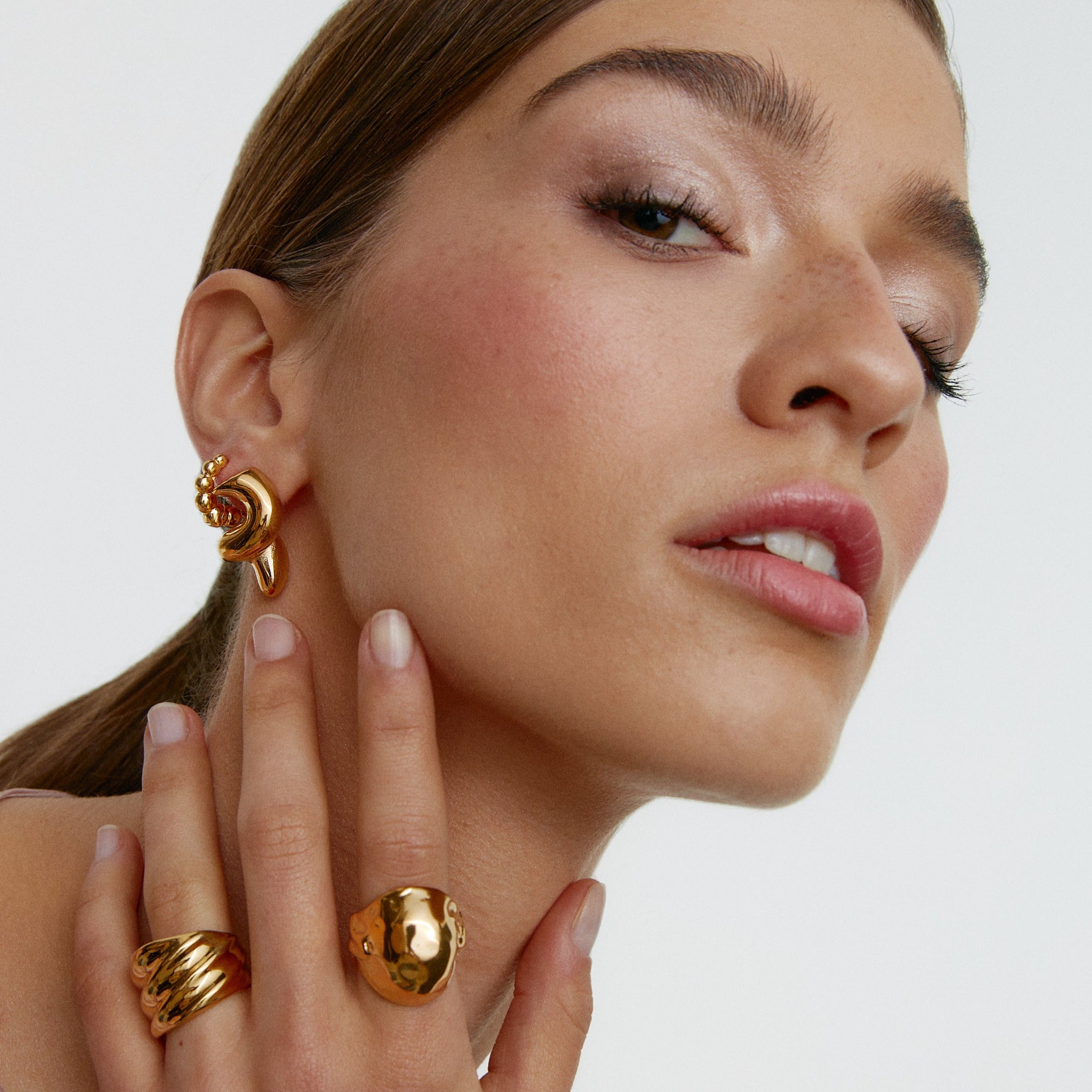 MELY GOLD