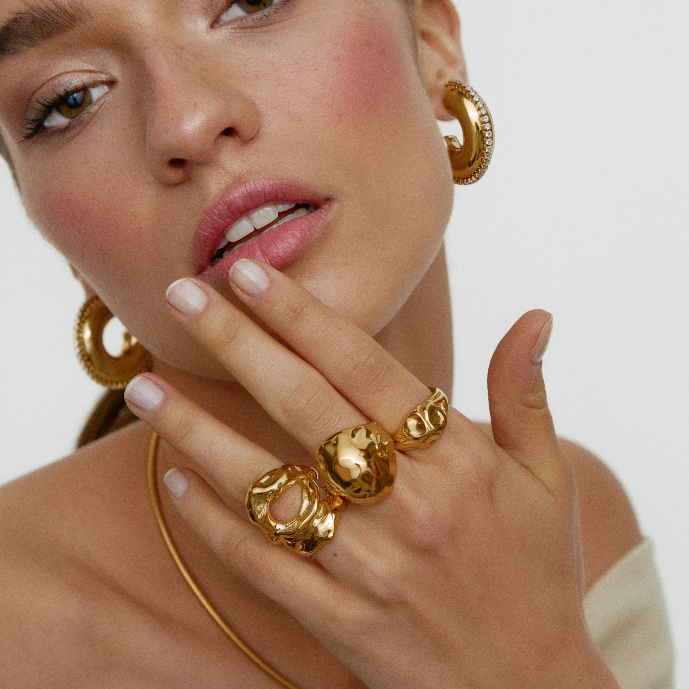 NADIA GOLD