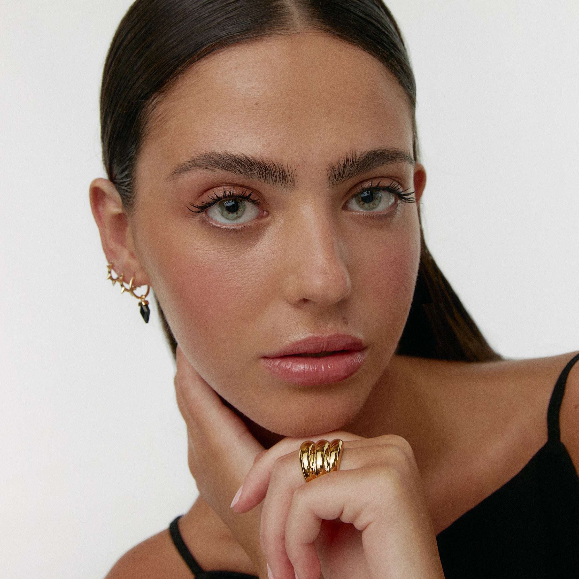 BLACK LISANDRA GOLD