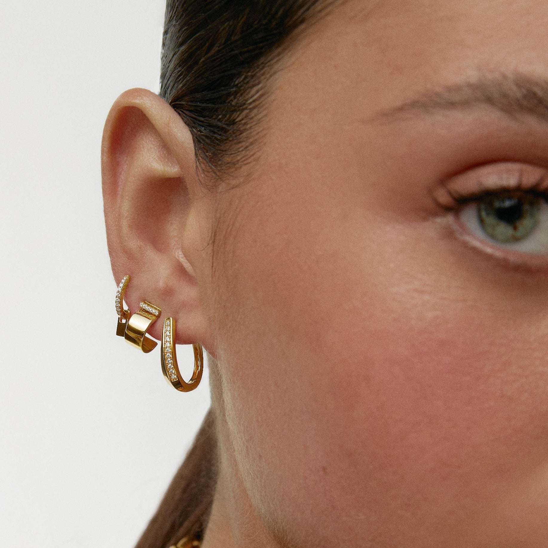 ELARA GOLD