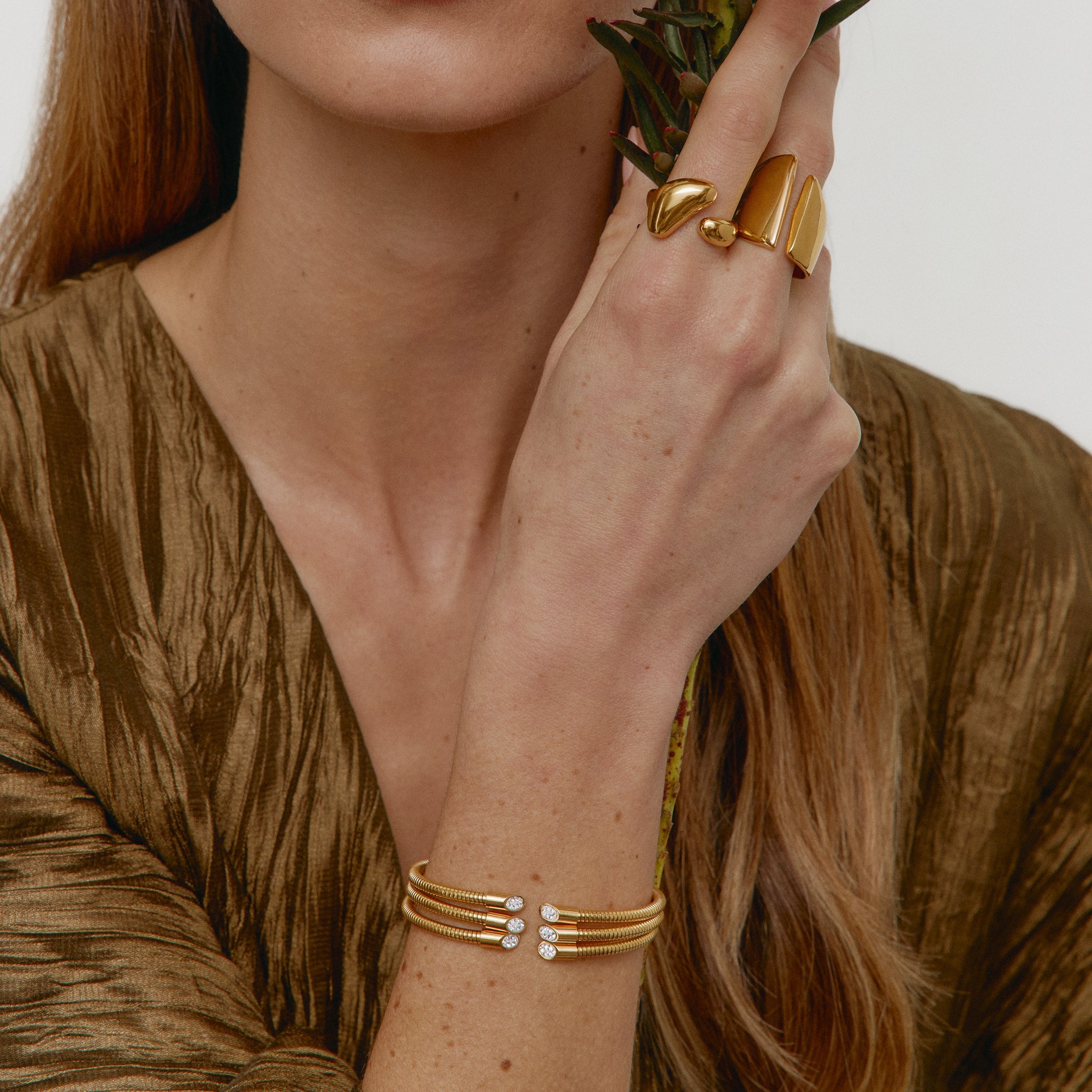 AVELINA GOLD