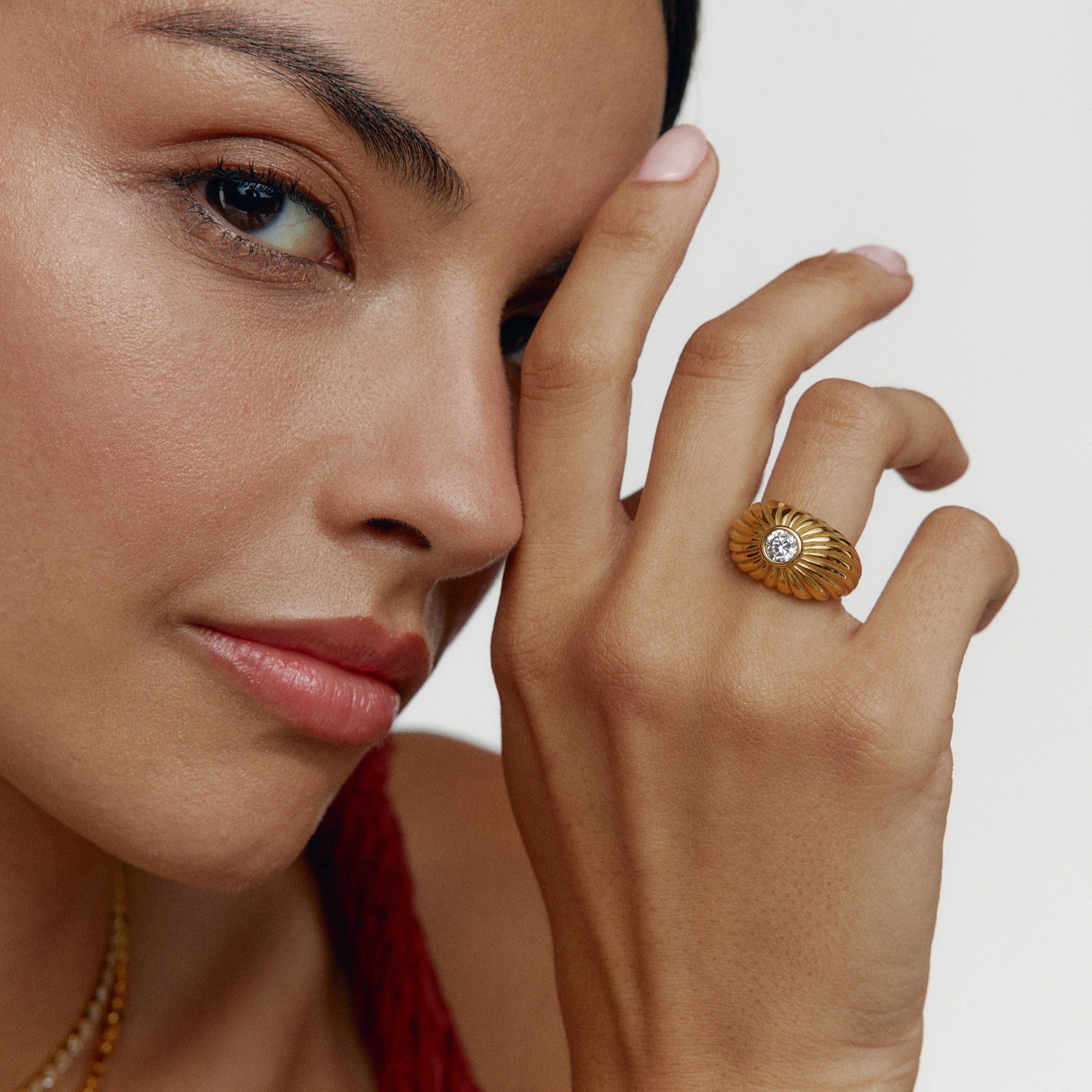 HANA GOLD
