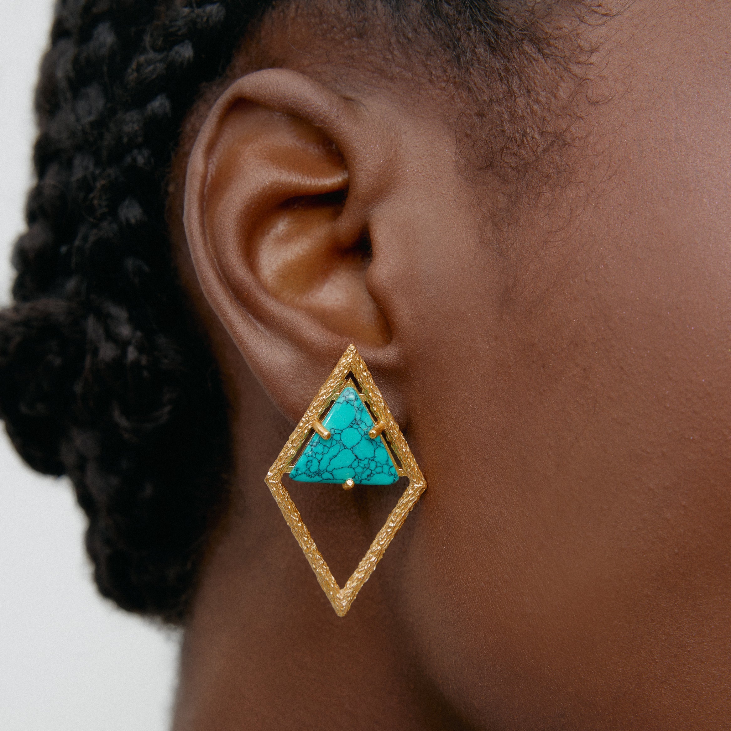 TURQUOISE CHANDRA