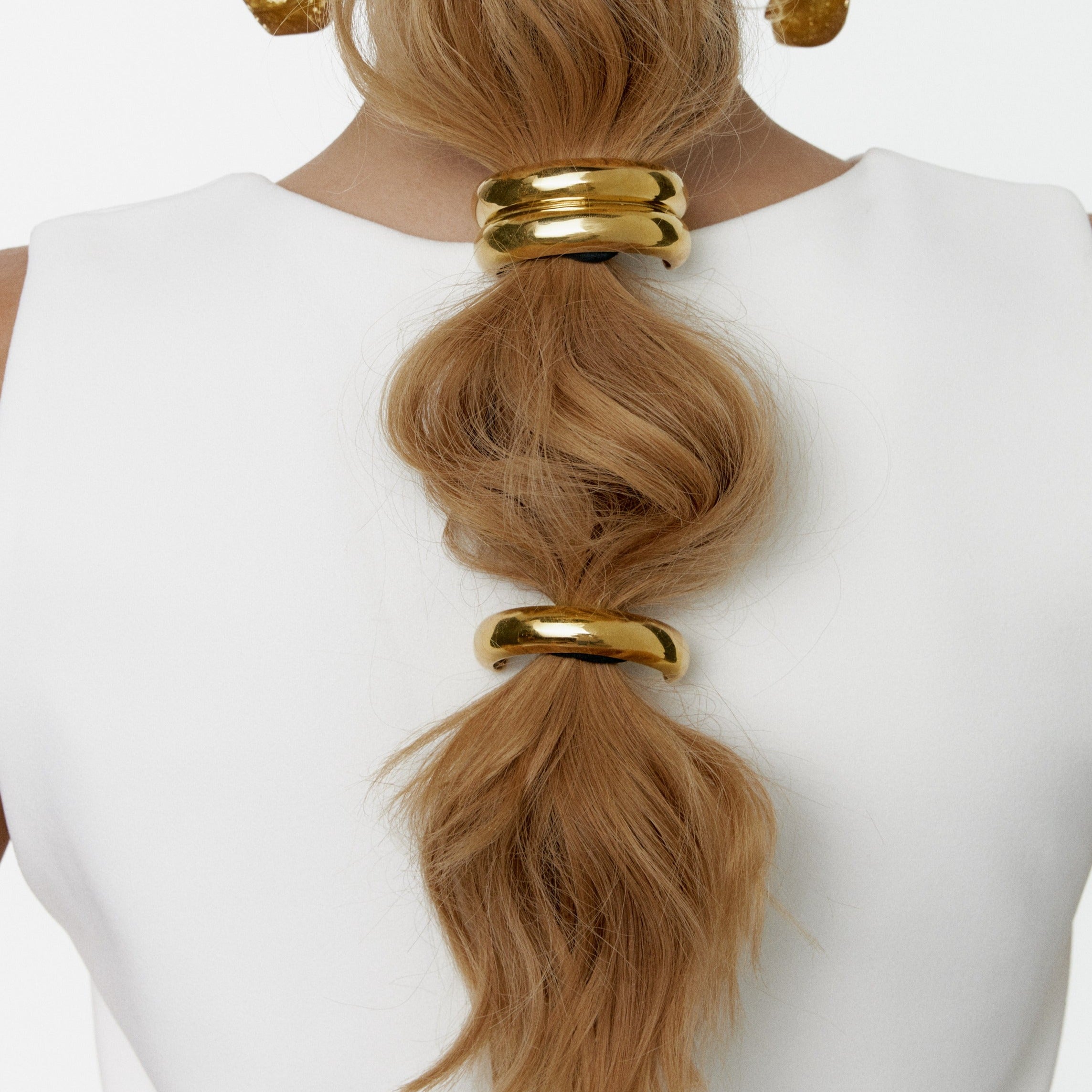 LAVINIA GOLD