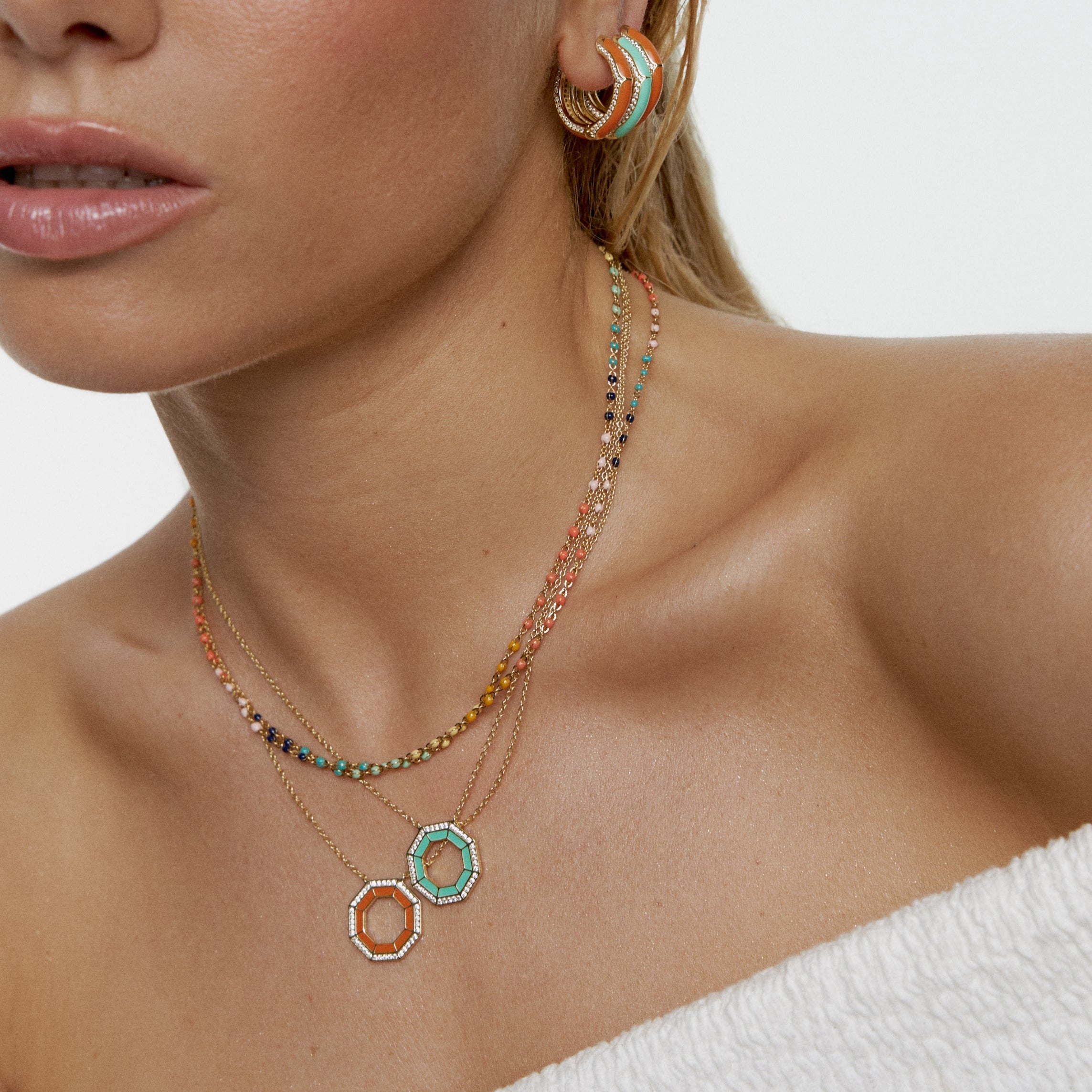 ORANGE MEDEA GOLD