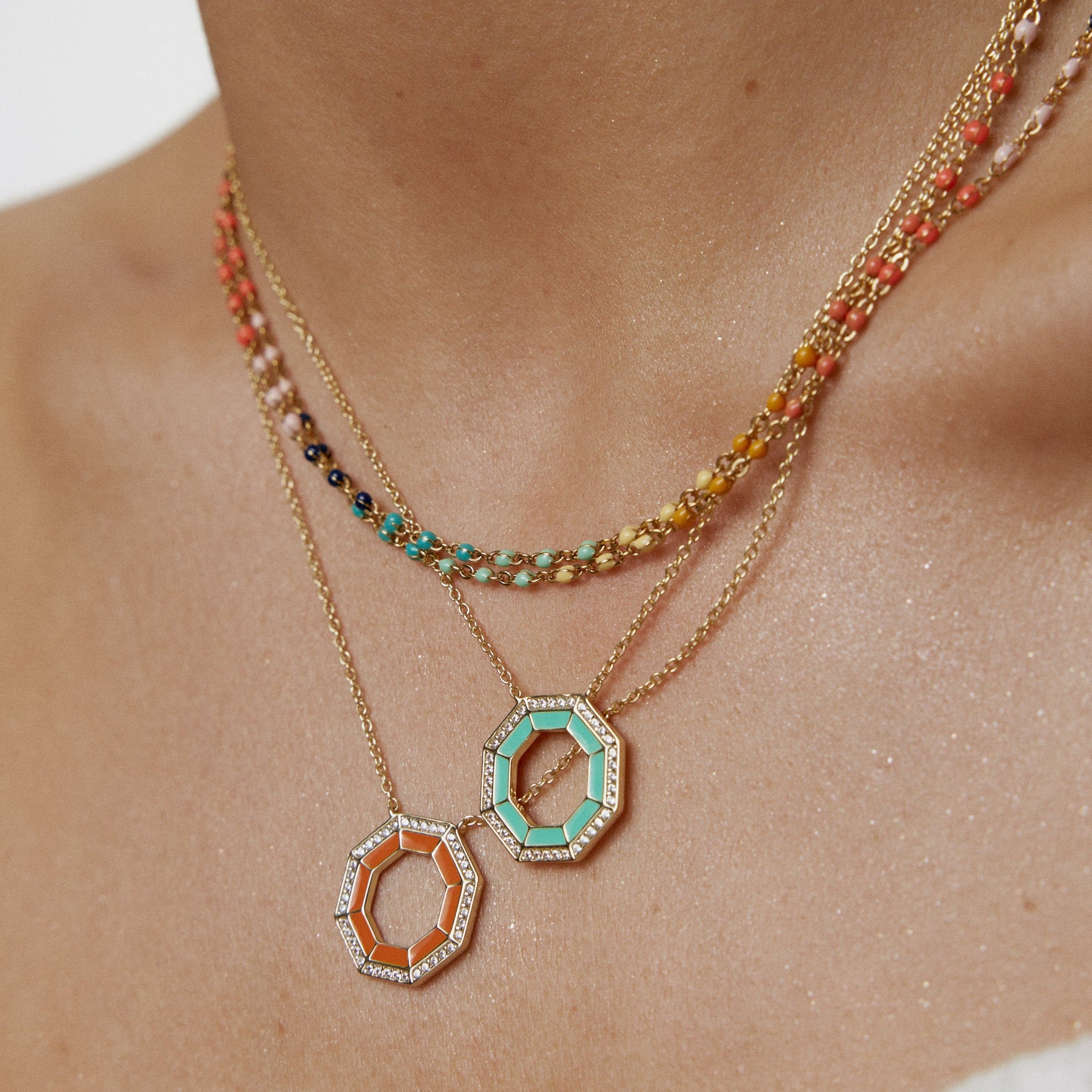 ORANGE MEDEA GOLD