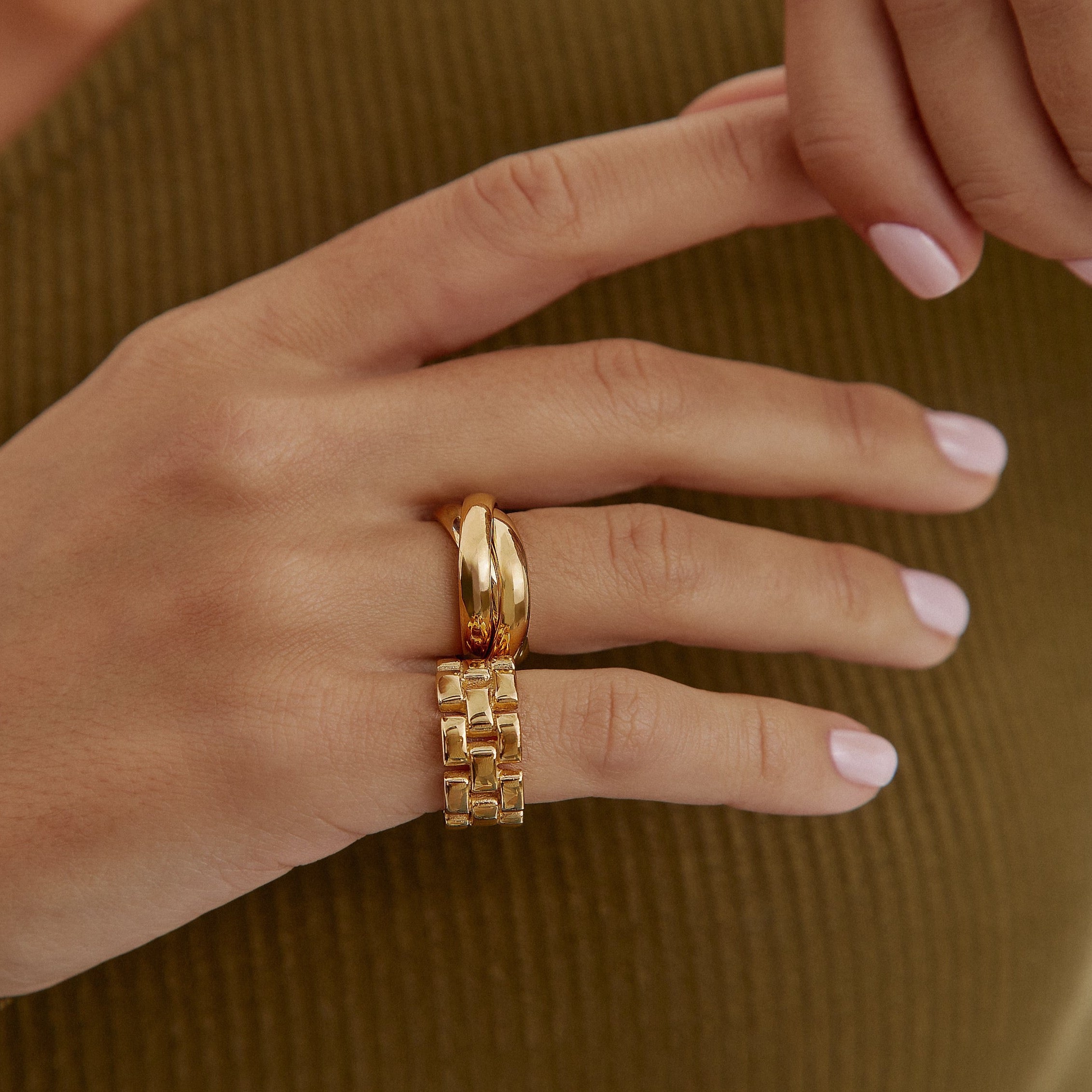 فيديريكا جولد