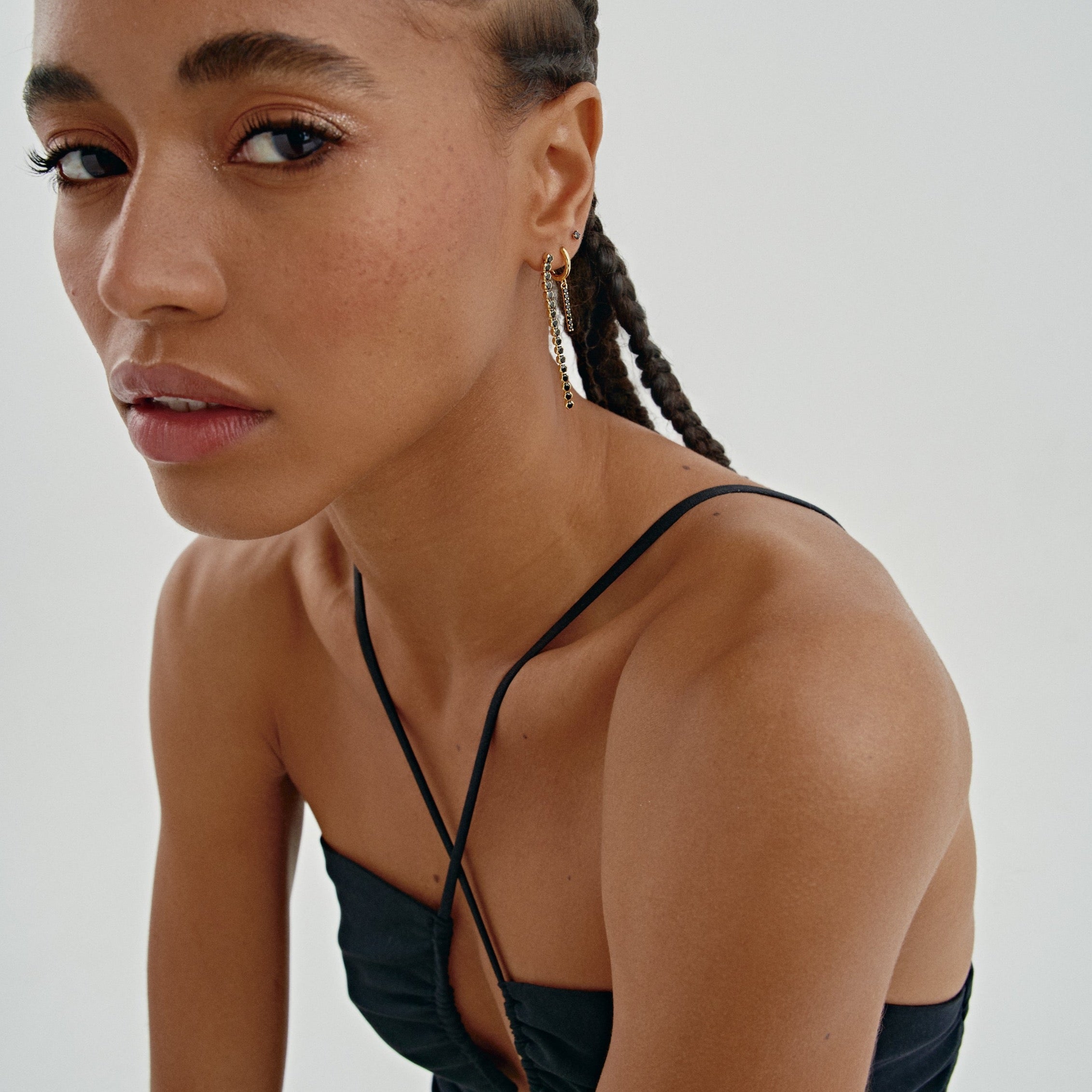 BLACK VALERIE GOLD